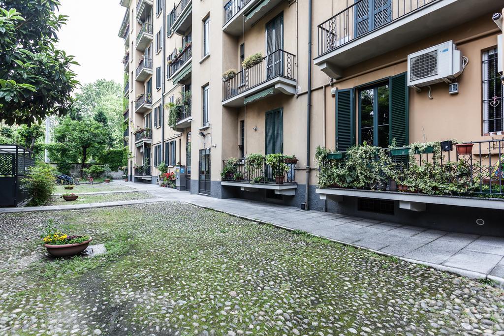 Italianway-Reggimento Savoia Apartment Милано Стая снимка