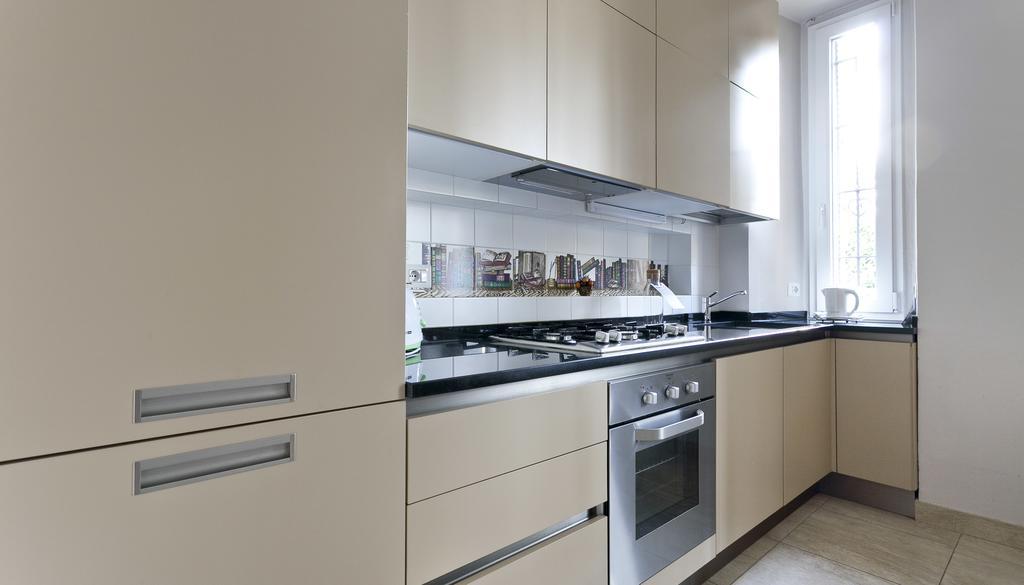 Italianway-Reggimento Savoia Apartment Милано Екстериор снимка